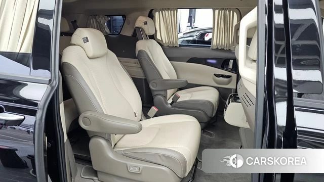 Kia Carnival 4th generation 2023 Черный из Кореи, фото 3