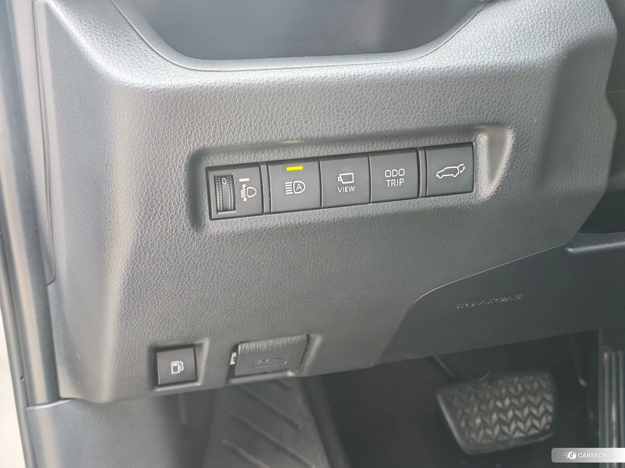 Toyota Wildlander 2023 Шампань из Китая, фото 3
