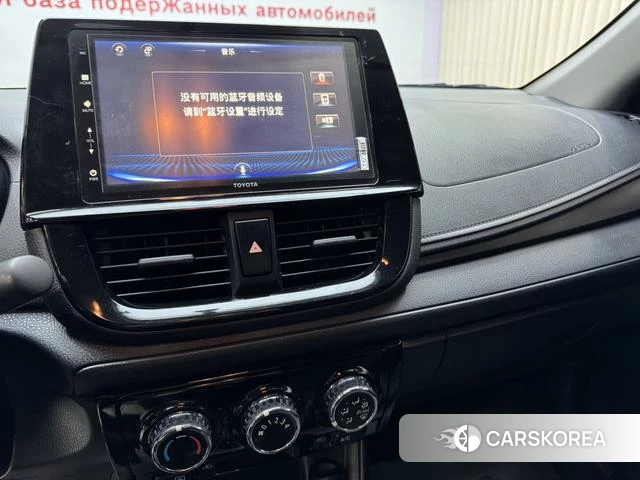 Toyota Vios 2021 Белый из Китая, фото 3