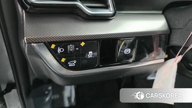 Kia Sportage 5th Generation 2024 Серебристо-серый из Кореи, фото 3
