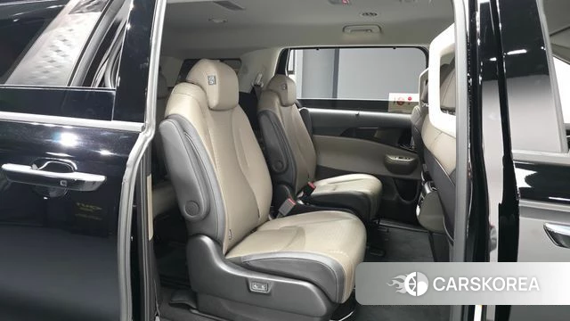 Kia The New Carnival 4th Generation 2024 Черный из Кореи, фото 3