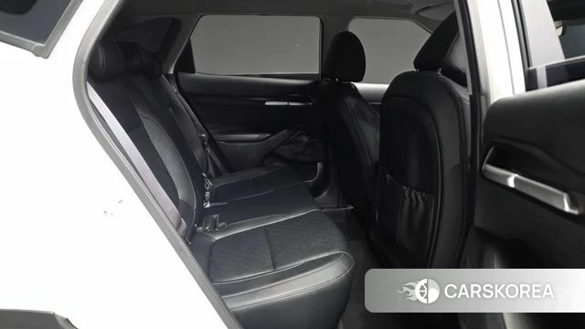 Kia Seltos 2022 Белый из Кореи, фото 3