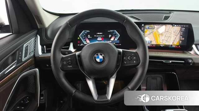 BMW X1 (U11) 2023 Белый из Кореи, фото 3