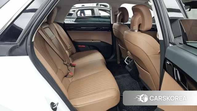 Hyundai Grandeur Hybrid (GN7) 2024 Белый из Кореи, фото 3
