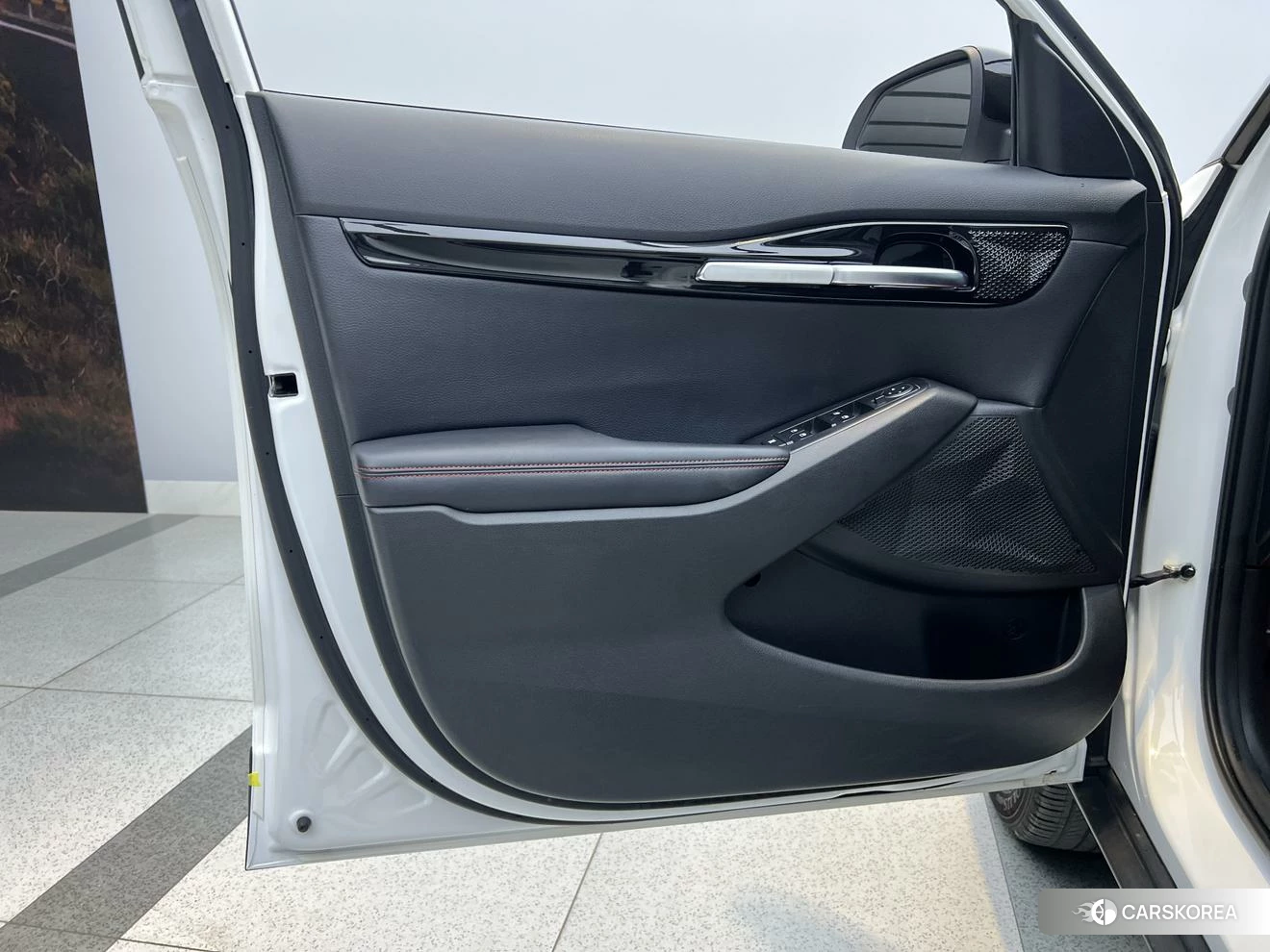 Kia KX3 2021 Белый из Китая, фото 3