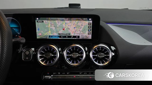Mercedes-Benz GLA - Class H247 2022 Черный из Кореи, фото 3