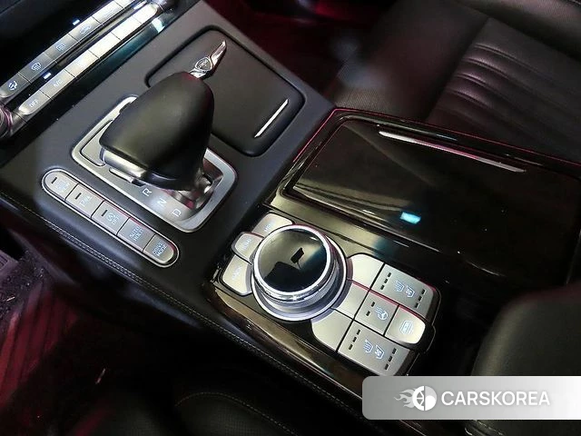 Genesis G90 2019 Черный из Кореи, фото 3