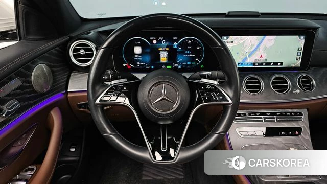 Mercedes-Benz E-Class W213 2022 Белый из Кореи, фото 3