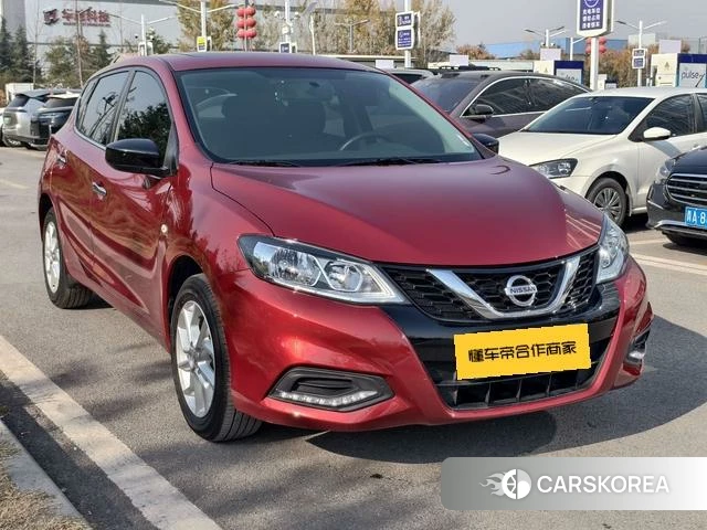 Nissan Tiida 2025 Красный из Китая, фото 3