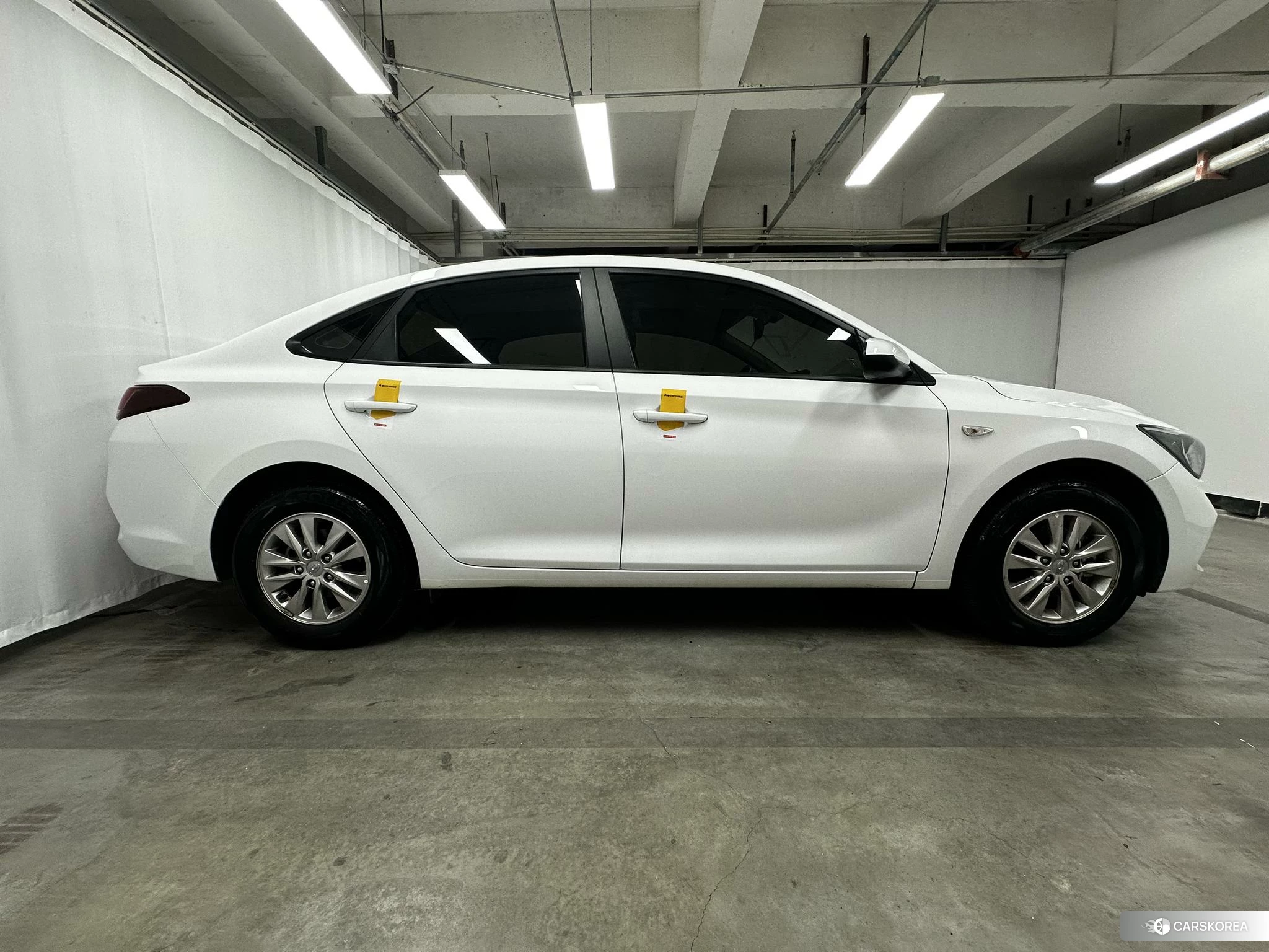 Hyundai Celesta 2020 Белый из Китая, фото 3