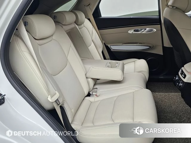 Genesis GV70 2024 Белый из Кореи, фото 3