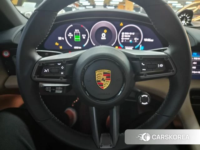 Porsche Taycan 2025 Белый из Кореи, фото 3