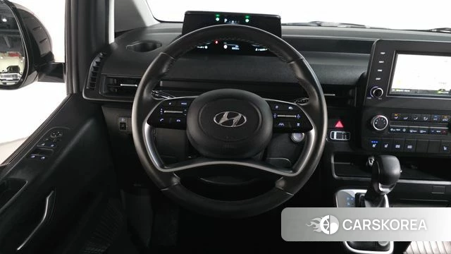 Hyundai Staria 2022 Белый из Кореи, фото 3