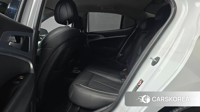 Genesis G70 2019 Белый из Кореи, фото 3