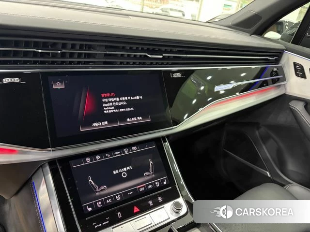 Audi Q7 (4M) 2025 Черный из Кореи, фото 3