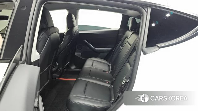 Tesla Model Y 2022 Белый из Кореи, фото 3