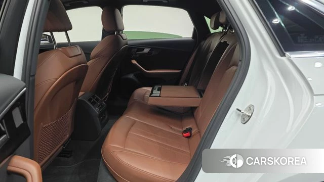 Audi A4 (B9) 2022 Белый из Кореи, фото 3