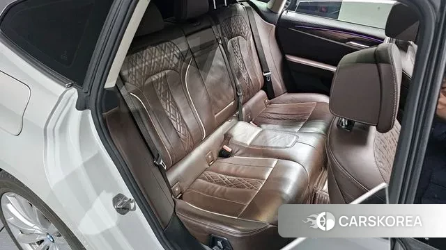 BMW 6 Series GT (G32) 2019 Белый из Кореи, фото 3