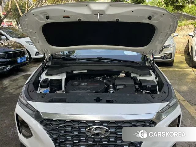 Hyundai Santa Fe 2021 Белый из Китая, фото 3
