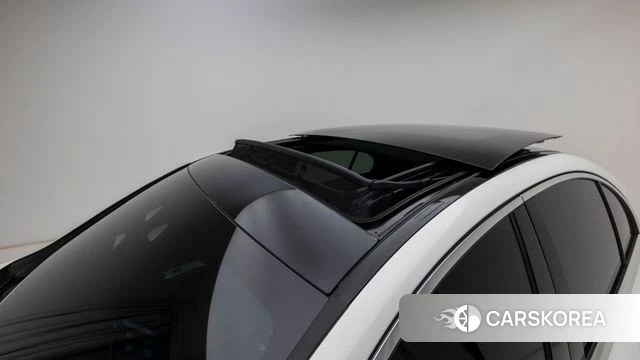 Mercedes-Benz E-Class W214 2024 Белый из Кореи, фото 3