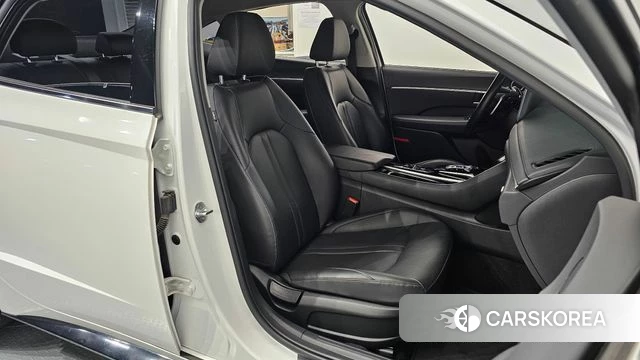 Hyundai Sonata (DN8) 2022 Белый из Кореи, фото 3