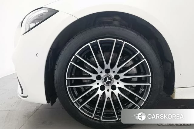Mercedes-Benz C-class 2023 Белый из Китая, фото 3