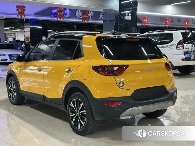 Kia KX1 2023 Желтый из Китая, фото 3