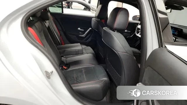 Mercedes-Benz A-Class W177 2022 Белый из Кореи, фото 3