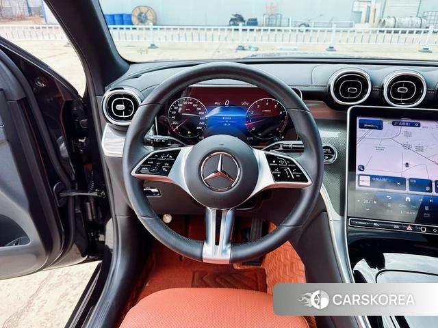Mercedes-Benz GLC 2023 Черный из Китая, фото 3