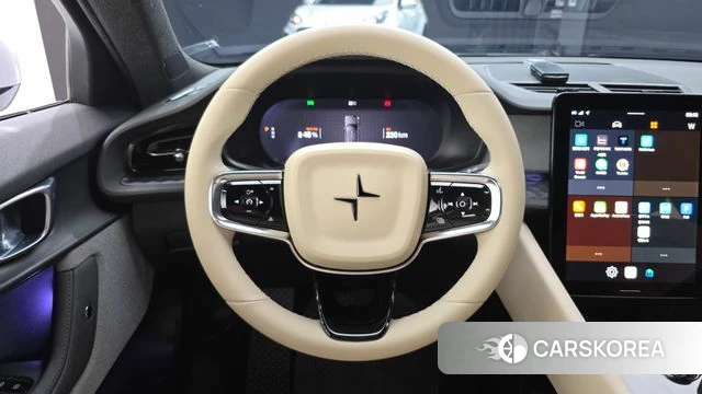 Polestar Polestar 2 2022 Светло-серебряный цвет из Кореи, фото 3