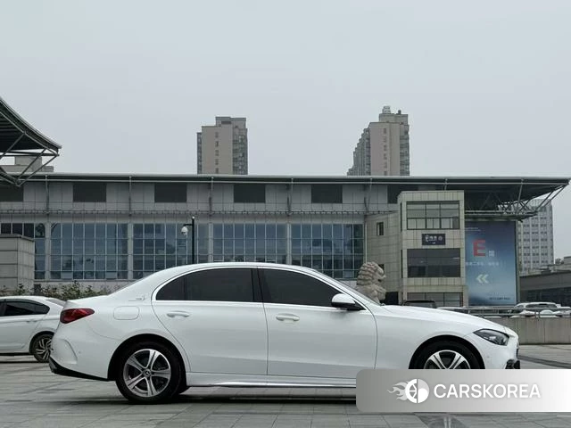 Mercedes-Benz C-class 2022 Белый из Китая, фото 3