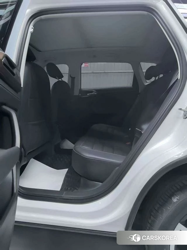 Volkswagen Tharu 2021 Белый из Китая, фото 3