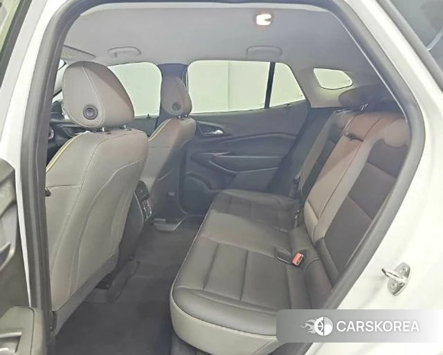 Chevrolet (GM Daewoo) Trax Crossover 2023 Белый из Кореи, фото 3