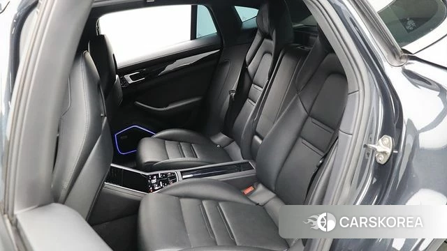 Porsche Panamera (971) 2018 Серый из Кореи, фото 3
