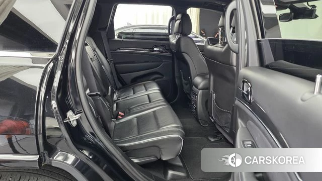 Jeep Grand Cherokee 2021 Черный из Кореи, фото 3