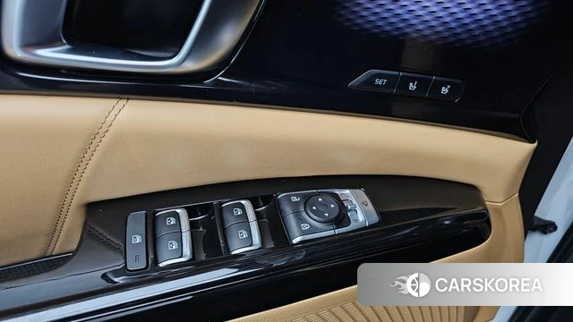 Kia Carnival 4th generation 2022 Белый из Кореи, фото 3