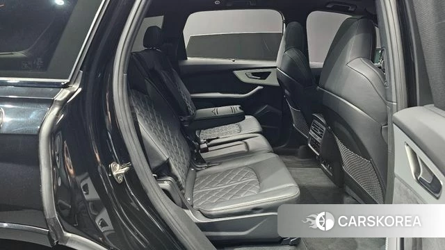 Audi Q7 (4M) 2025 Черный из Кореи, фото 3