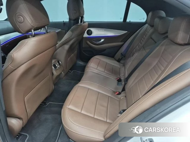 Mercedes-Benz E-Class W213 2019 Белый из Кореи, фото 3