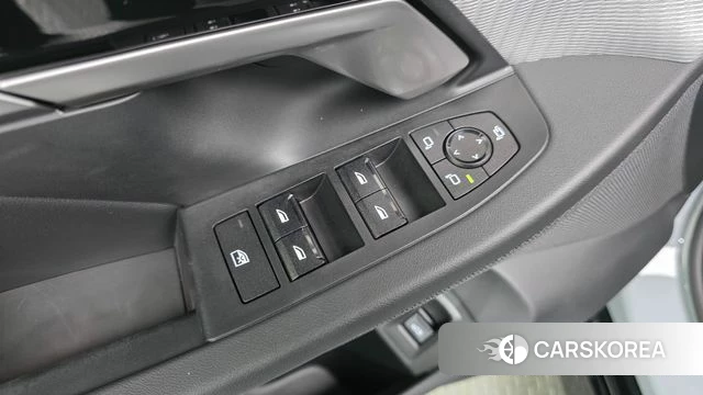 BMW 5 Series (G60) 2024 Серый из Кореи, фото 3