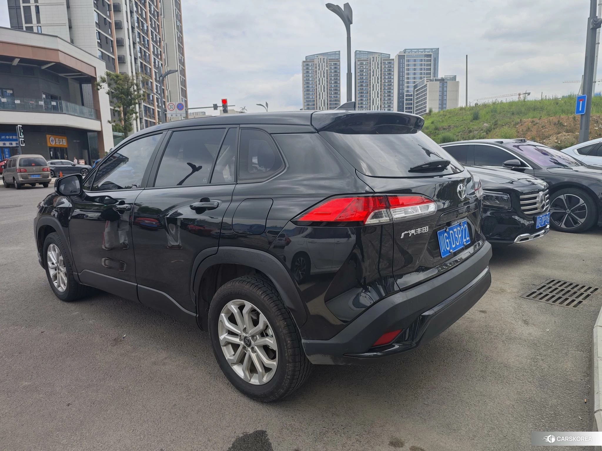 Toyota Frontlander 2023 Черный из Китая, фото 3