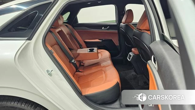 Kia The New K5 3rd generation 2024 Белый из Кореи, фото 3
