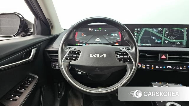 Kia EV6 2022 Черный из Кореи, фото 3