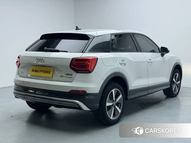Audi Q2L 2021 Белый из Китая, фото 3