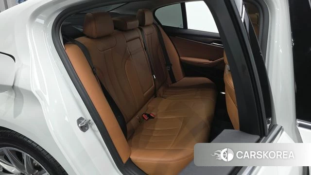 BMW 5 Series (G30) 2020 Белый из Кореи, фото 3
