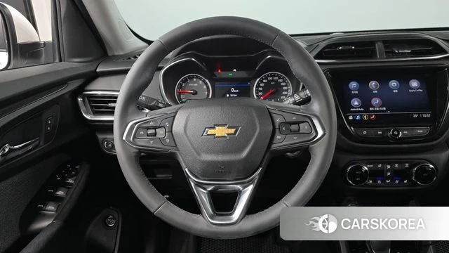 Chevrolet (GM Daewoo) Trailblazer 2023 Белый из Кореи, фото 3