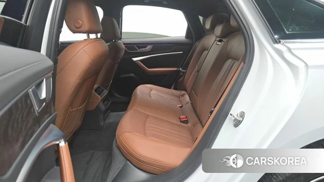 Audi A6 (C8) 2021 Белый из Кореи, фото 3
