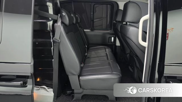 Hyundai Staria 2021 Черный из Кореи, фото 3