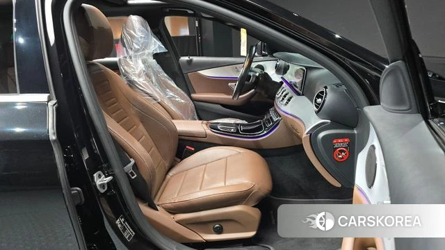 Mercedes-Benz E-Class W213 2020 Черный из Кореи, фото 3