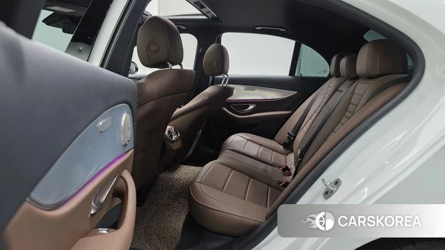 Mercedes-Benz E-Class W213 2019 Белый из Кореи, фото 3
