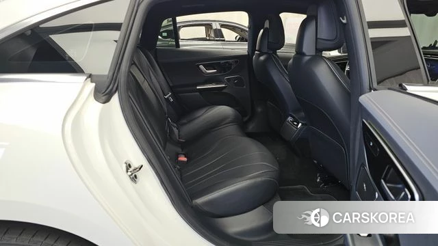 Mercedes-Benz EQE V295 2023 Белый из Кореи, фото 3
